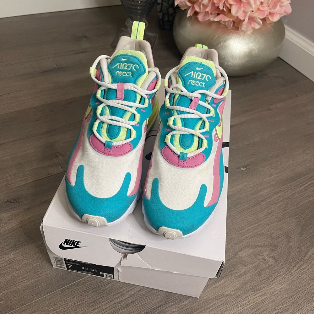 Nike Air Max 270 React CW7015 100 Pastel - Size 7